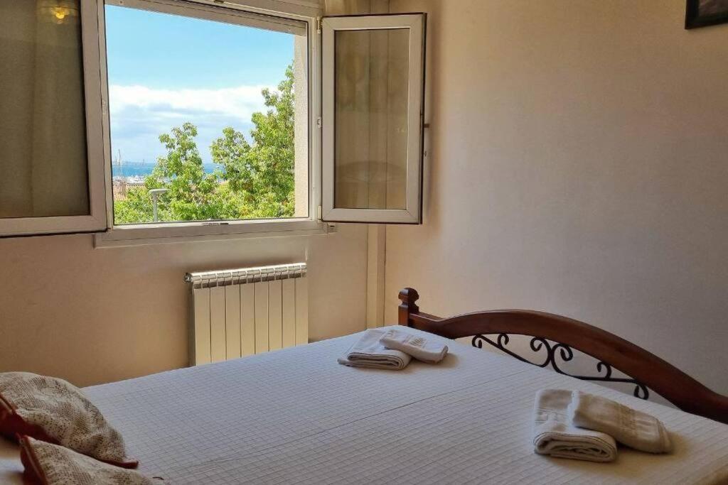 Piso En El Centro Con Vistas Al Mar Y Balcon Apartment โรเซส ภายนอก รูปภาพ