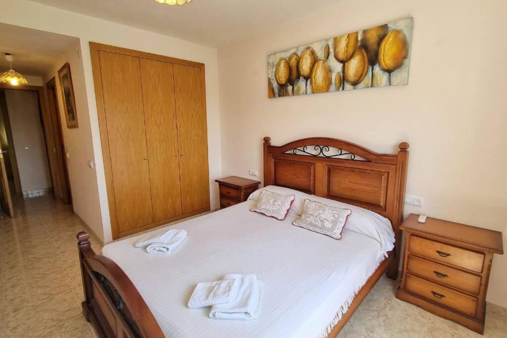 Piso En El Centro Con Vistas Al Mar Y Balcon Apartment โรเซส ภายนอก รูปภาพ
