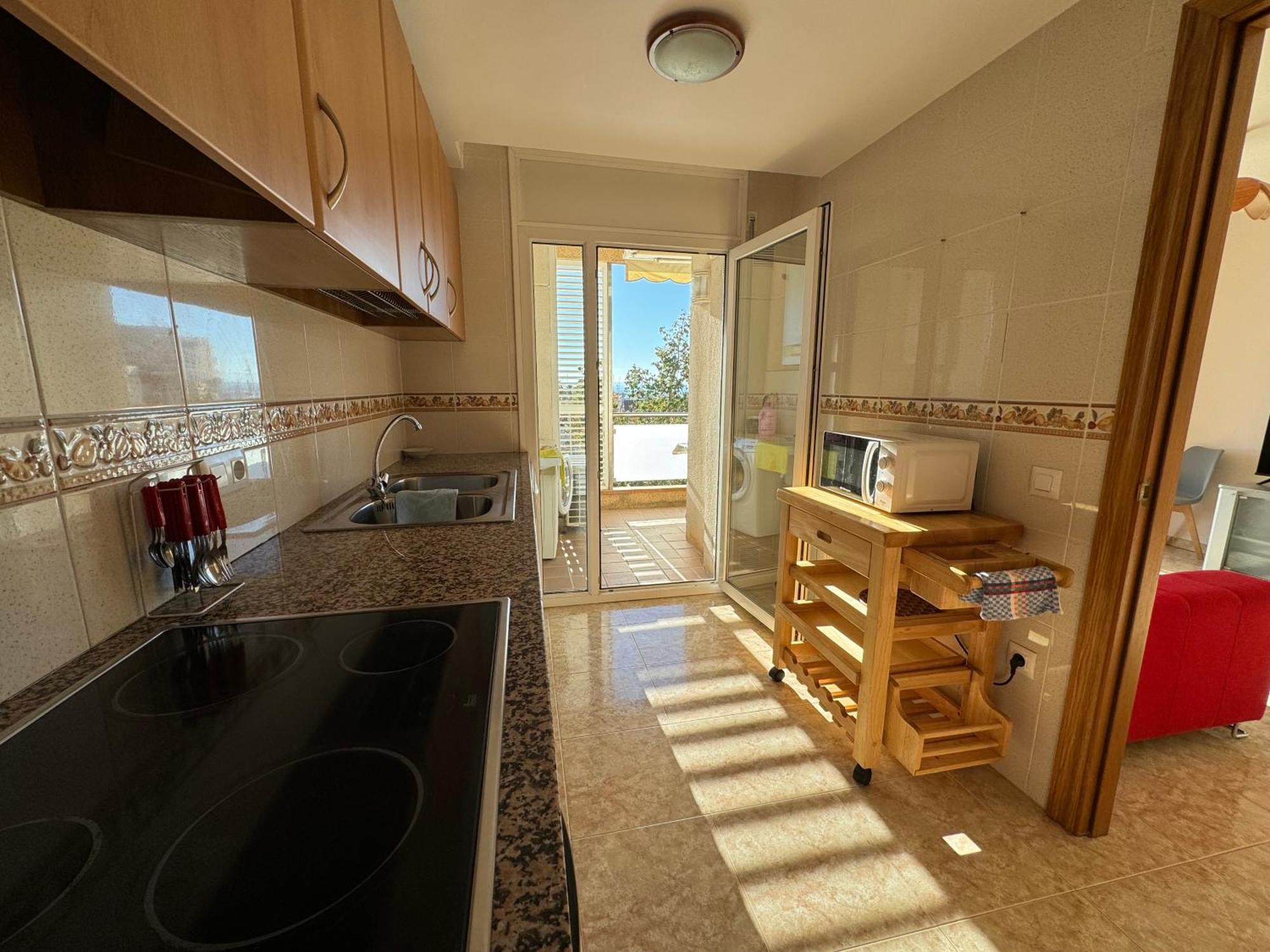 Piso En El Centro Con Vistas Al Mar Y Balcon Apartment โรเซส ภายนอก รูปภาพ